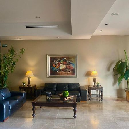 Hotel Santa Fe Camargo ภายนอก รูปภาพ