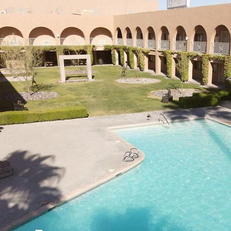 Hotel Santa Fe Camargo ภายนอก รูปภาพ