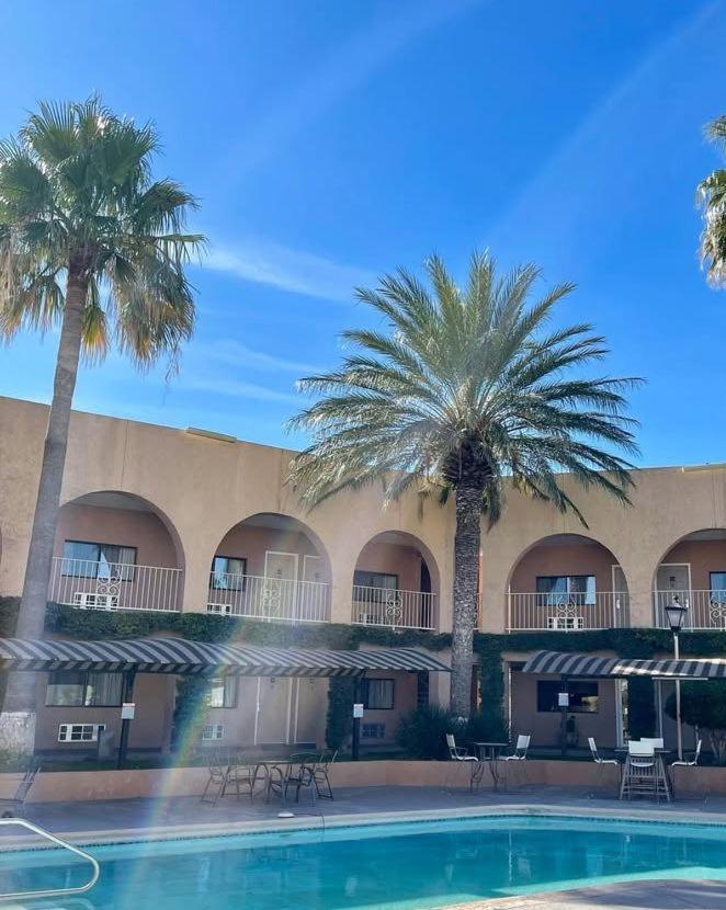 Hotel Santa Fe Camargo ภายนอก รูปภาพ